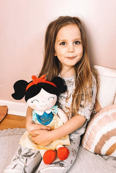 Gloveleya Princess Doll Limited Edition