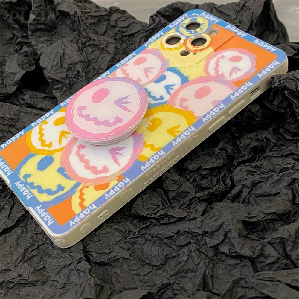 iPhone 13 case with smiley holder